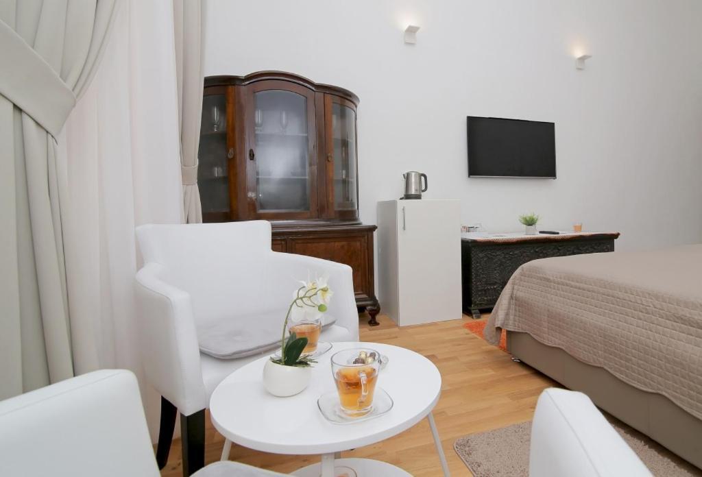 Room In Dubrovnik With Air Conditioning, Wifi Washing Machine 4246-3 المظهر الخارجي الصورة